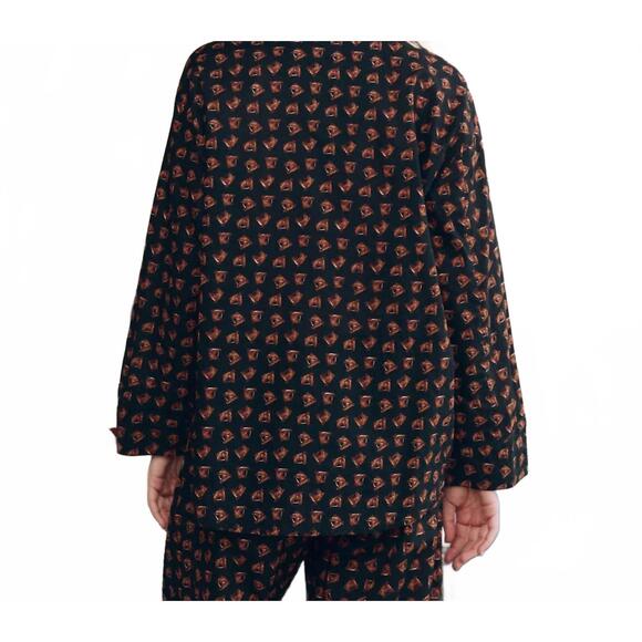 NEW THE GREAT. long sleeve pajama shirt in navy horse medallion print - Picture 5 of 7